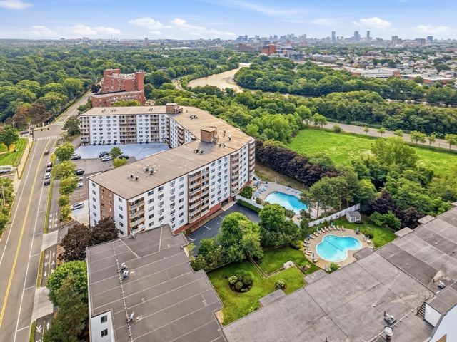 131 Coolidge Avenue 526, Watertown, MA 02472