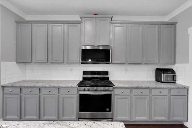 313 Bristle Fern Trail, Simpsonville, SC 29680
