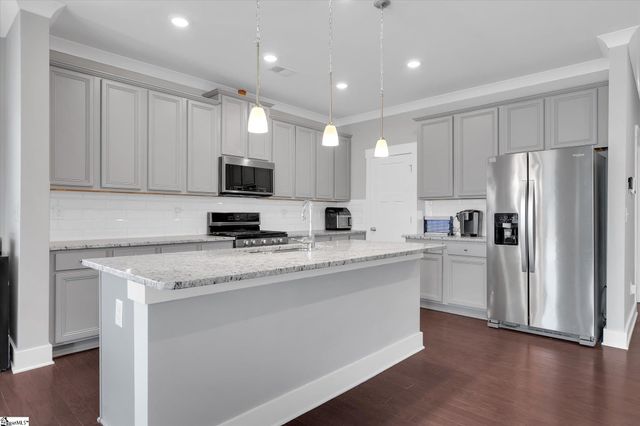 313 Bristle Fern Trail, Simpsonville, SC 29680
