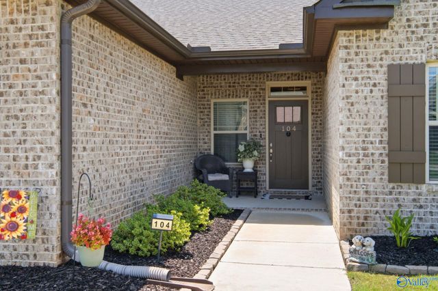 104 Pomelo Street, Huntsville, AL 35811