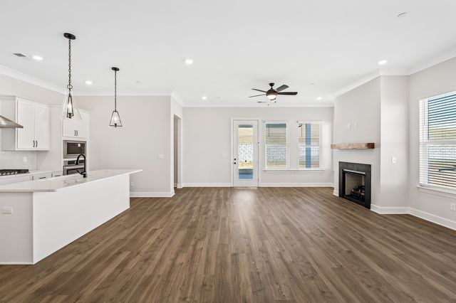 461 Buckwood Avenue, E, Thompsons Station, TN 37179