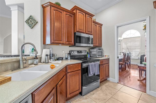 6798 HARTSWORTH DRIVE, Lakeland, FL 33813