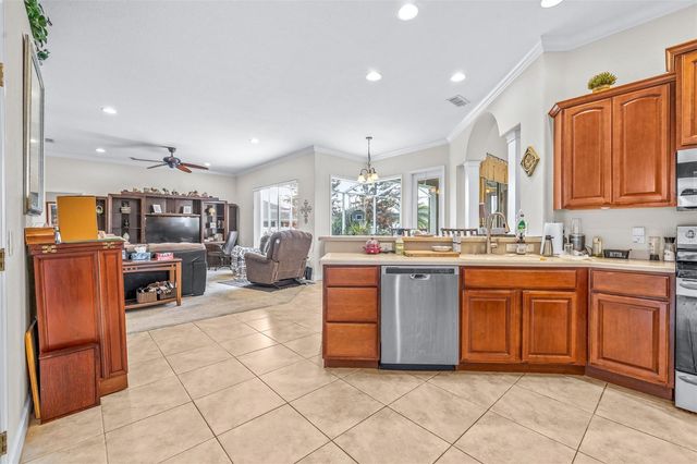 6798 HARTSWORTH DRIVE, Lakeland, FL 33813
