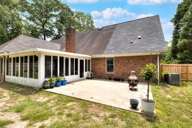 2801 Widgeon Way, Sumter, SC 29150