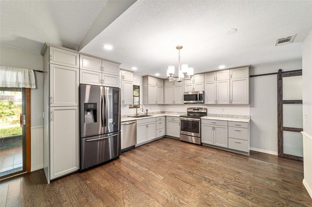 5026 SE 33RD TERRACE, Ocala, FL 34480