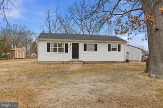 214 SCAMMELL DR, Browns Mills, NJ 08015