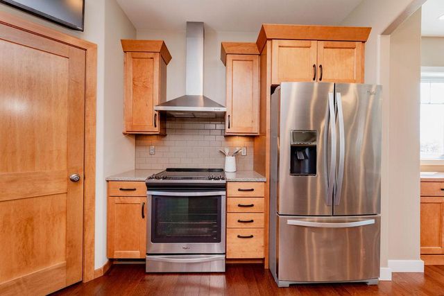 126 37th Avenue E, West Fargo, ND 58078