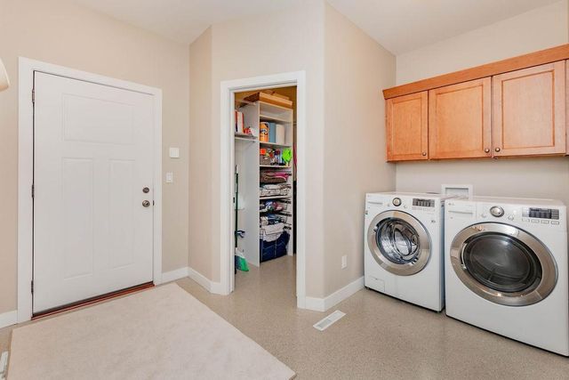 126 37th Avenue E, West Fargo, ND 58078