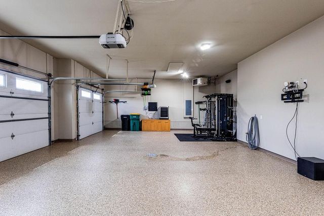 126 37th Avenue E, West Fargo, ND 58078