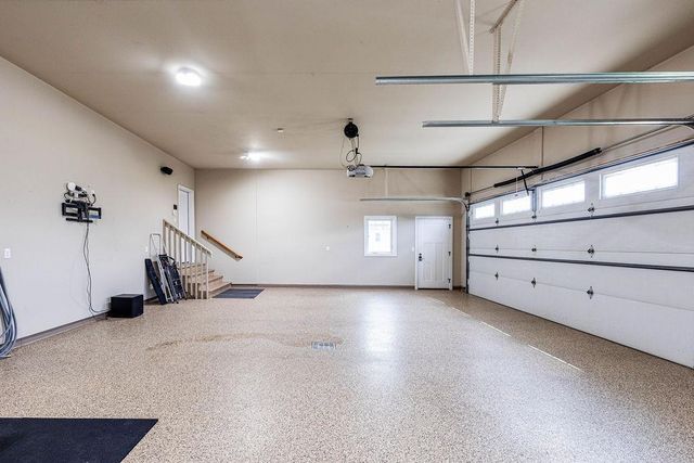 126 37th Avenue E, West Fargo, ND 58078