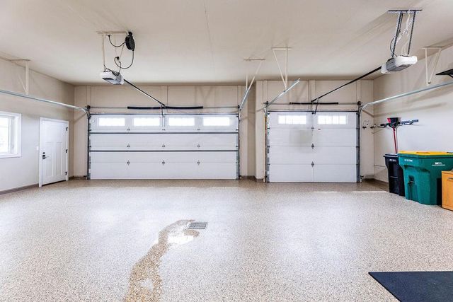 126 37th Avenue E, West Fargo, ND 58078