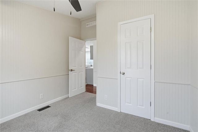 352 SE 75th Road, Warrensburg, MO 64093