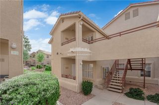 520 Arrowhead Trail 422, Henderson, NV 89015