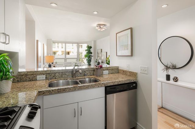 650 Turk Street 402, San Francisco, CA 94102