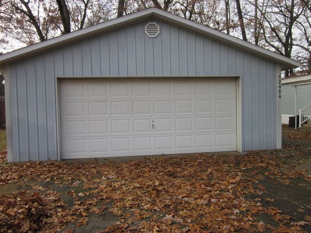 52484 N Point Drive, Mattawan, MI 49071