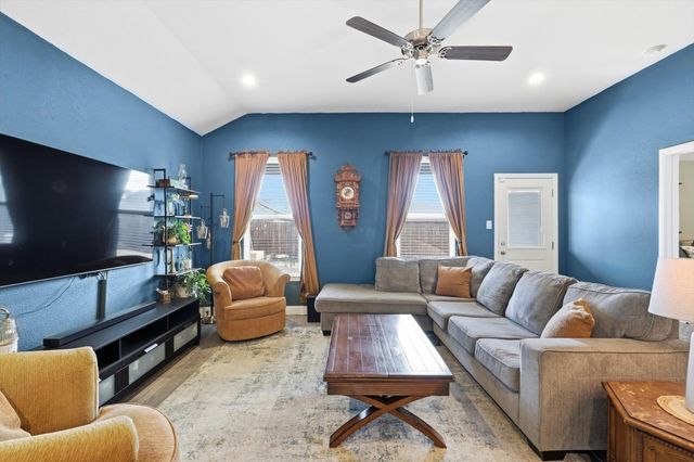 2213 Ruff Road, Denton, TX 76205