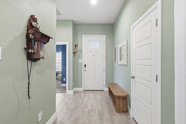 2213 Ruff Road, Denton, TX 76205