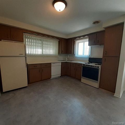 4938 Roosevelt Boulevard, Dearborn Heights, MI 48125