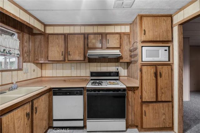 143 Palomar, San Jacinto, CA 92582