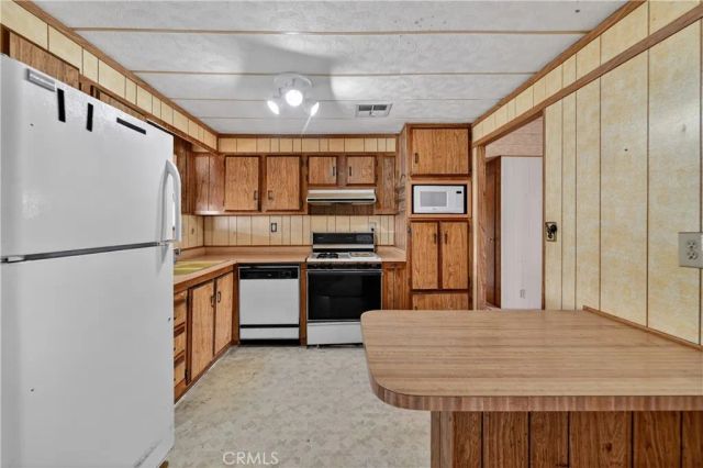 143 Palomar, San Jacinto, CA 92582