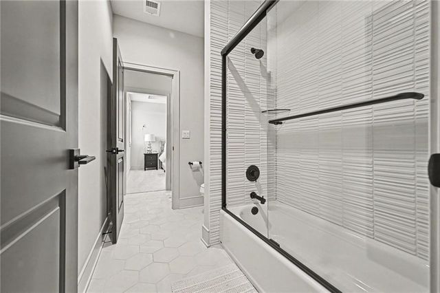 3410 NE 102nd Street, Kansas City, MO 64155