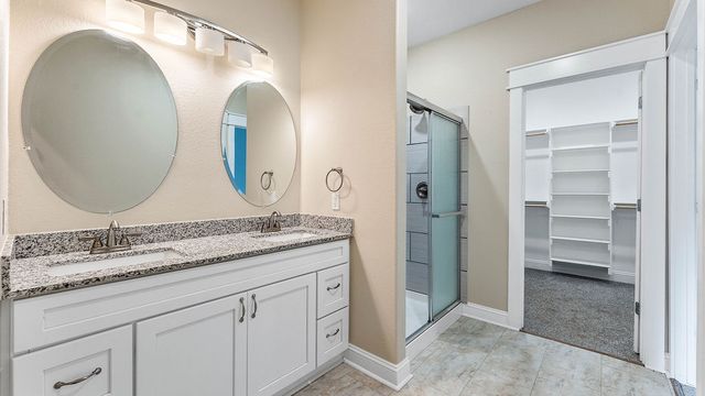 1070 Nemett Circle, Pea Ridge, AR 72751