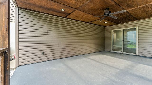 1070 Nemett Circle, Pea Ridge, AR 72751