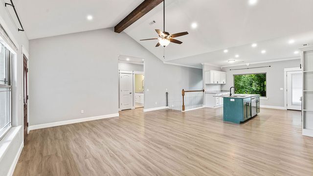 1070 Nemett Circle, Pea Ridge, AR 72751