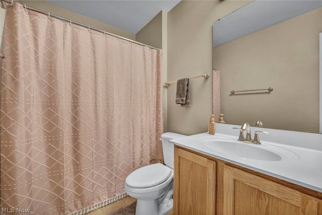 5247 Otten Road, North Ridgeville, OH 44039