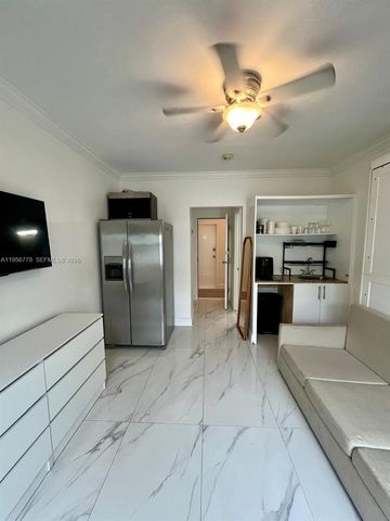 1455 Michigan Ave 15, Miami Beach, FL 33139