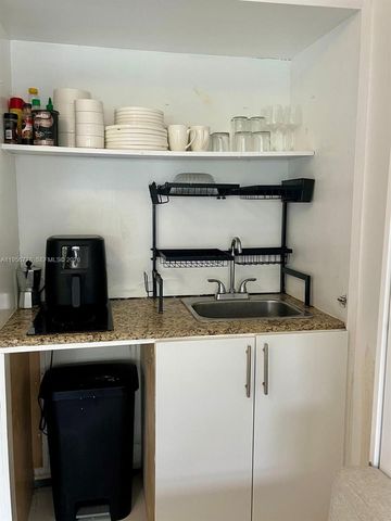 1455 Michigan Ave 15, Miami Beach, FL 33139