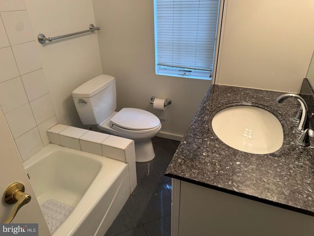 4920 BUTTERWORTH PL NW, Washington, DC 20016