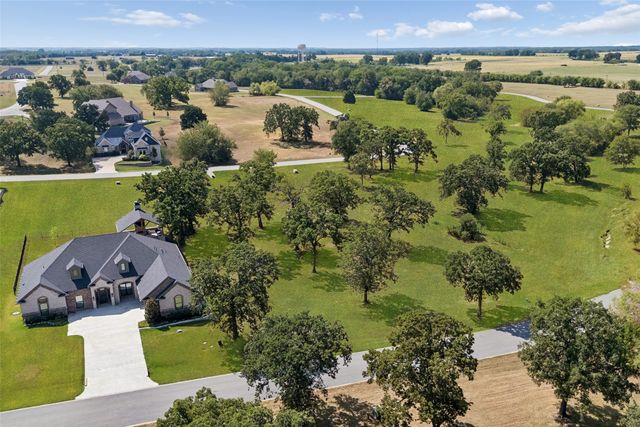 32 Pronghorn Drive, Gordonville, TX 76245