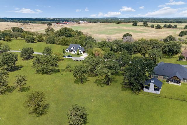 32 Pronghorn Drive, Gordonville, TX 76245