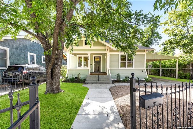 524 Hunstock Ave, San Antonio, TX 78210