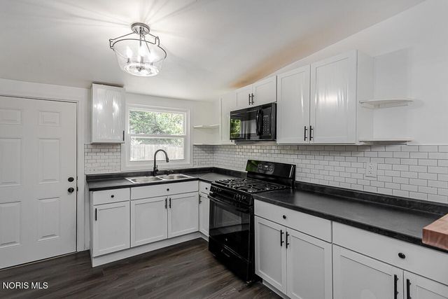 346 E Streicher Street, Toledo, OH 43608