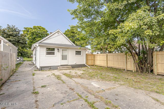 346 E Streicher Street, Toledo, OH 43608