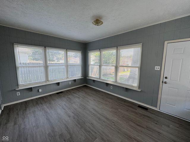 4625 Farrington Avenue, Indianapolis, IN 46201