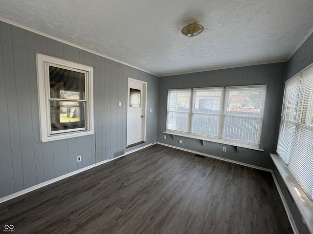4625 Farrington Avenue, Indianapolis, IN 46201