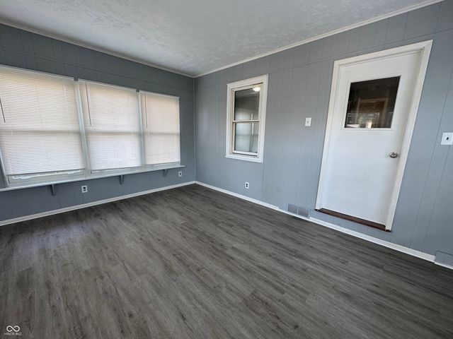 4625 Farrington Avenue, Indianapolis, IN 46201