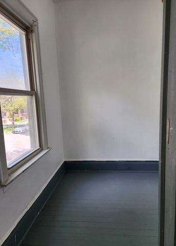 10305 S Avenue J, Chicago, IL 60617
