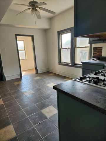 10305 S Avenue J, Chicago, IL 60617