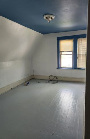 10305 S Avenue J, Chicago, IL 60617