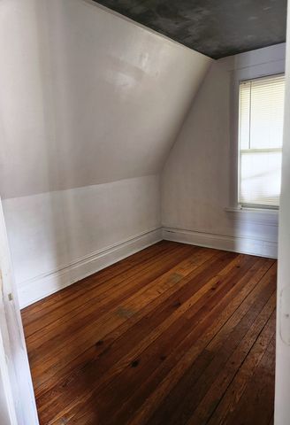 10305 S Avenue J, Chicago, IL 60617