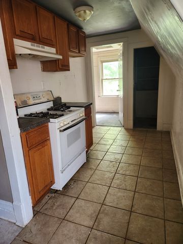 10305 S Avenue J, Chicago, IL 60617