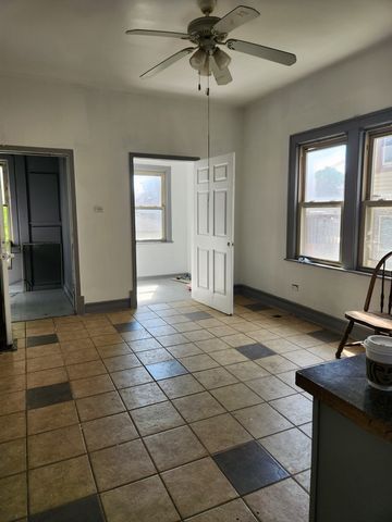 10305 S Avenue J, Chicago, IL 60617