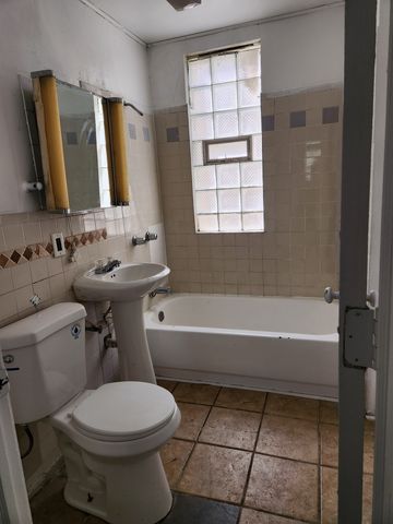 10305 S Avenue J, Chicago, IL 60617