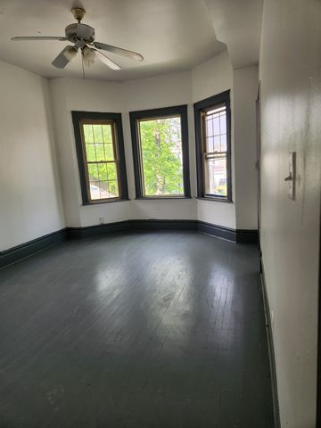 10305 S Avenue J, Chicago, IL 60617