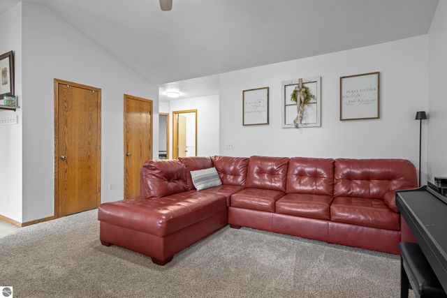 2410 E Lake Mitchell Drive, Cadillac, MI 49601