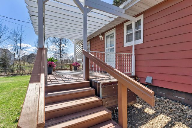 33103 Flanders Street NE, Cambridge, MN 55008